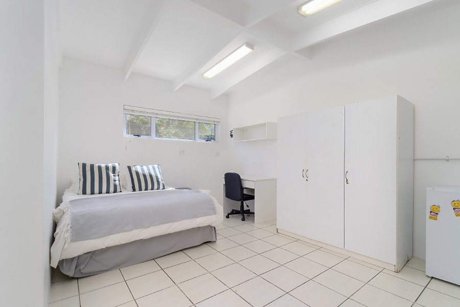 4 Bedroom Property for Sale in Claremont Western Cape